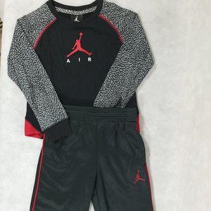 Nike Boys Size 4 Air Jordan Set Therma-Fit Shirt and Pant‎ Outfit Black NWT